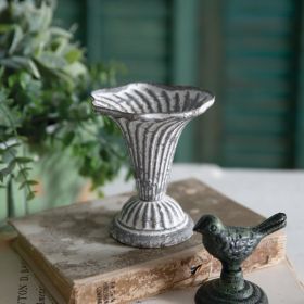 Metal Petunia Cup