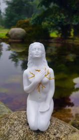 Self Healing Series Salvation Goddess Sculpture Resin Home Courtyard Decoration (Color: light green)